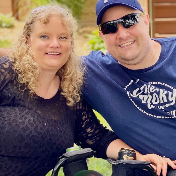 Meet your Posher, Amber - Picture 3 of 4